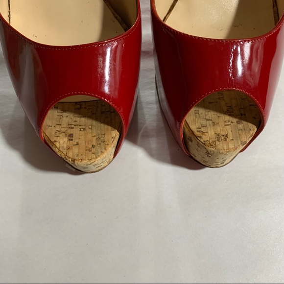 CHRISTIAN LOUBOUTIN size 39 red patent leather peep toe SLINGBACK platform HEELS - Picture 3 of 12